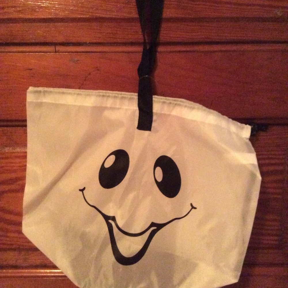 Halloween ghost treat bag